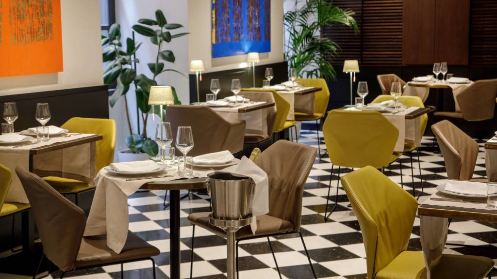 Albergo-Nord-Nuova-Roma-hotel-stazione-termini-Ristorante-La-Dama-7 Albergo-Nord-Nuova-Roma-hotel-stazione-termini-Ristorante-La-Dama-7