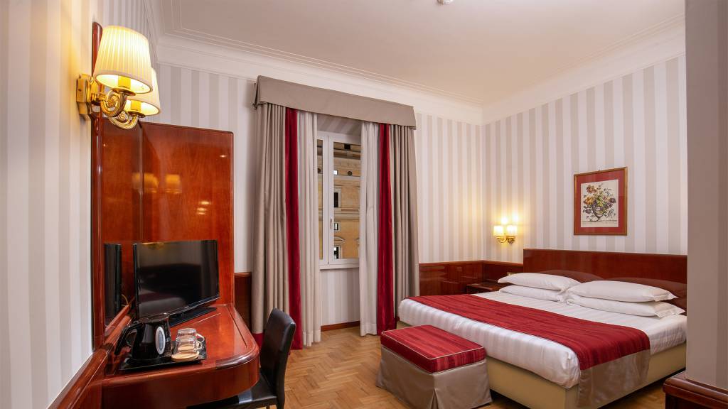 Hotel-Nord-Nuova-Roma-hotel-Bahnhof-termini-zimmer-IMG-1005