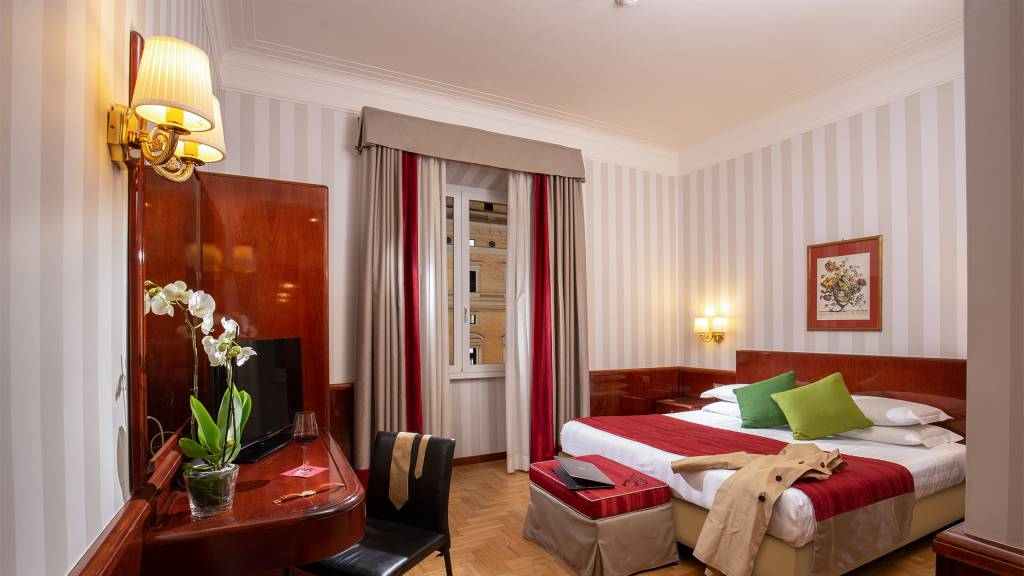 Hotel-Nord-Nuova-Roma-hotel-Bahnhof-termini-zimmer-IMG-1006