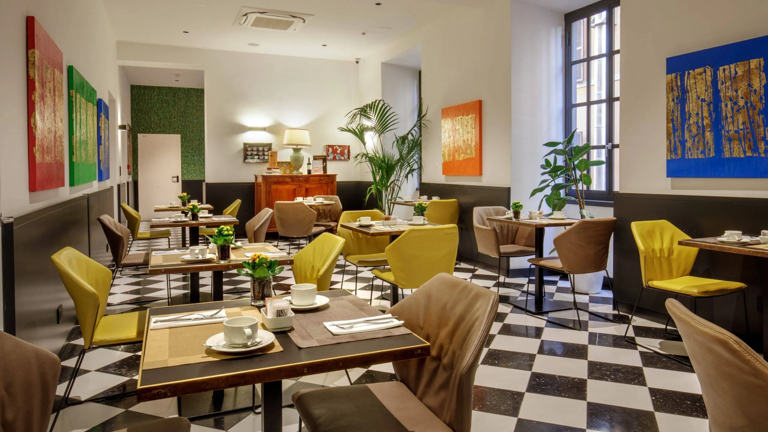 Albergo-Nord-Nuova-Roma-hotel-stazione-termini-Ristorante-La-Dama-5