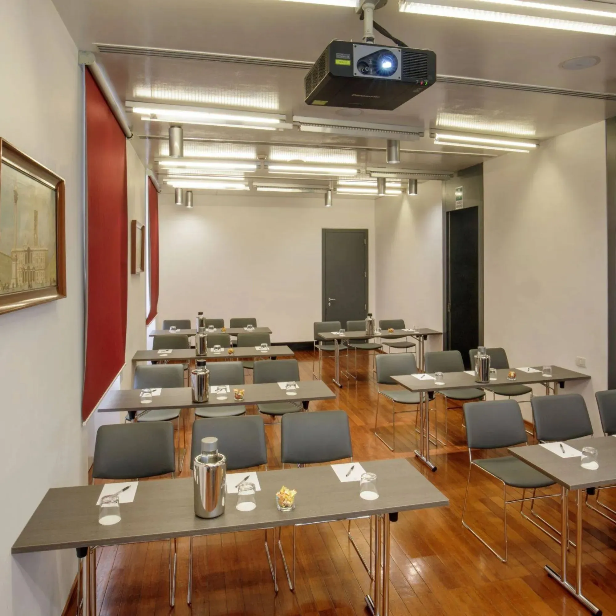 albergo-nord-nuova-roma-hotel-stazione-termini-sale-meeting-00000700-Quadrata