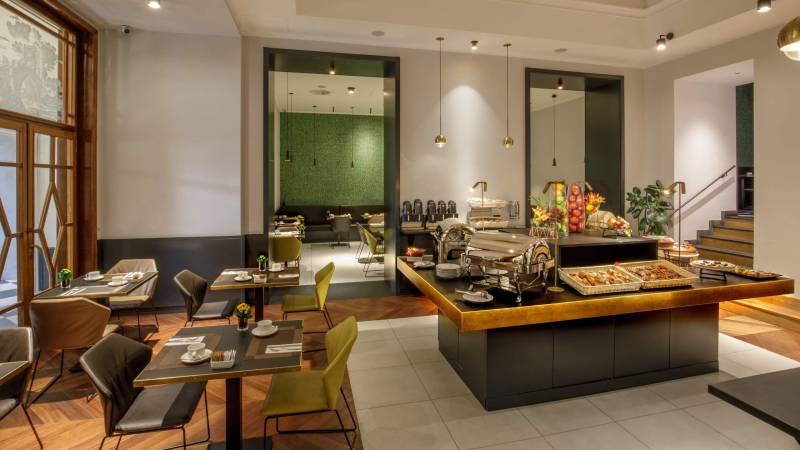 Albergo-Nord-Nuova-Roma-hotel-stazione-termini-Buffet-4